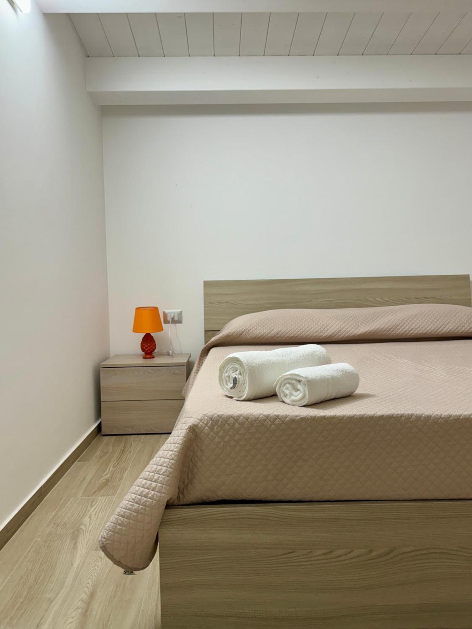 Terrasini Center Apartments Экстерьер фото